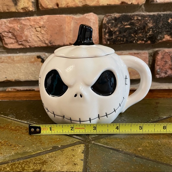 Disney's Nightmare Before Christmas Jack Pumpkin Shaped Ceramic Mug & Lid NEW!! - Picture 9 of 9